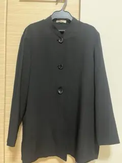 ボタン付きお洒落なシャツ、ブラウス