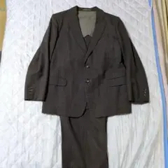 ダークグレー ストライプ ビジネススーツ