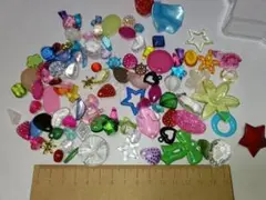 プラスチック製ビーズセット 約100個