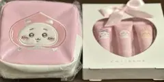 ちいかわ ピーチシリーズ 2スクエアポーチ　ハンドクリームセット
