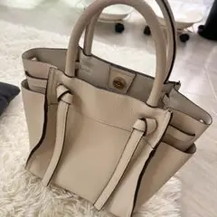 ショルダーバッグ