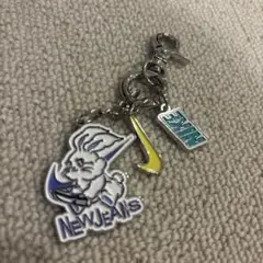 newjeans プレミアム特典 Nike キーリング Bunnies Camp
