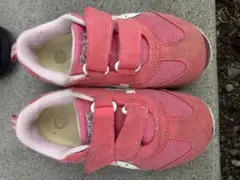 ASICS ピンク ベルクロシューズ　17.5