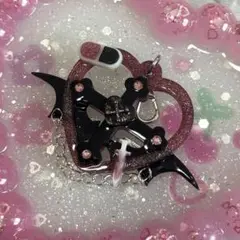病みかわ キーホルダー ハート