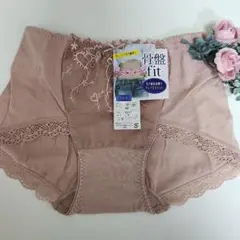 Item thumbnail for item 74f25eb2-2edf-450b-91db-7810970e956a