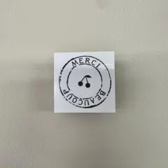 mon petit artiste スタンプ　新品未使用　はんこ　モンプチ