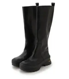 Item thumbnail for item 4a2e76a6-36a0-4381-9879-977d9bbab30b