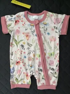 新品タグ付き✴︎花柄ロンパース 3-6ヶ月用