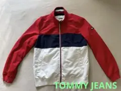 TOMMY JEANS ナイロンジャケット