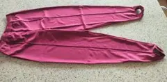 深紅　レギンス 新品未使用