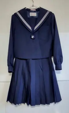 セーラー服本物上下set紺色