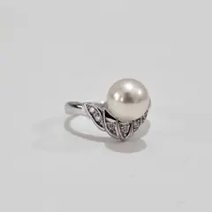 Item thumbnail for item 311b3e9d-6a1f-4f43-8ba2-916ab8cec11c