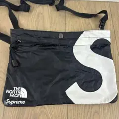 The North Face x Supreme Sロゴ サコッシュ 赤 Supreme The North Face S Logo Shoulder Bag (FW20) - $58