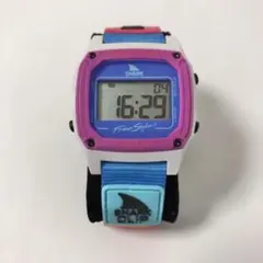 美品 電池交換済 フリースタイル シャーククラシッククリップ 防水腕時計