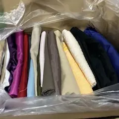 ハギレ セット　布帛　生地 多色セット　おまけ付き。
