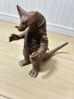 ウルトラ怪獣 ゴモラ ソフビ