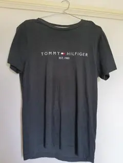 TOMMY HILFIGER ブラック Tシャツ Sサイズ
