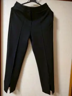 PLST スリットパンツ