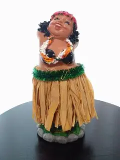ハワイアン　フラガール人形　ダッシュボード人形