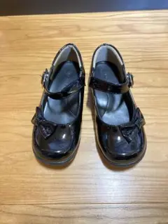 Item thumbnail for item a9f7acda-c7b7-443c-8c3b-8d82072f8a03