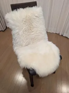 ホワイトファーチェアカバー