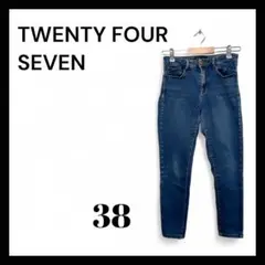 Item thumbnail for item c95b3e57-3bed-4aa5-88d2-e25f9fba1323