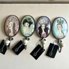 creative coop 女性イラスト フックセット