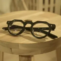 Few by NEW. / F5 BLACK