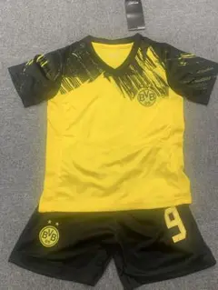 120cmBVB新モデル　ギラシ　子供サッカーシャツとショーツセット