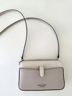 ケイトスペード　ウォレットバッグ　ショルダーバッグ　ミニ　スマホショルダー