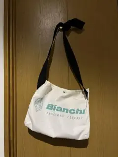 Bianchi サコッシュ