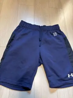 アンダーアーマー Under Armour MD ネイビーショートパンツ