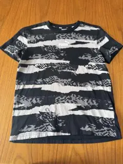 PUMA キッズ 黒 迷彩柄 Tシャツ 150サイズ