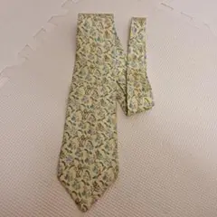 フェラガモ　ネクタイ