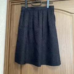 ナチュラルビュー　濃紺スカート
