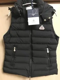 新品　PYRENEX ダウンベスト ネイビー L 40
