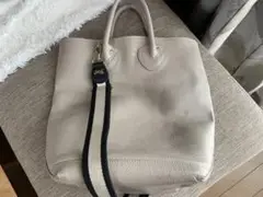 ヤングアンドオルセン　トートバッグ