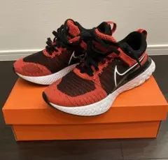 美品 NIKE react インフィニティ ラン フライニット 2 赤 25cm