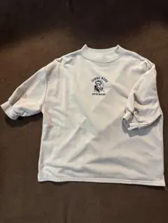 ベージュ　厚手Tシャツ　ハイネック