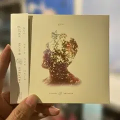 gates / BLOOM & BREATHE
