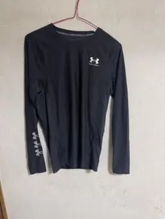 【未使用】UNDER ARMOUR HEATGEAR ブラック XL