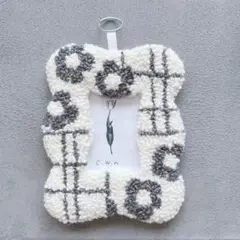 パンチニードル　トレカケース　フラワー×チェック　グレー　y2k ハンドメイド