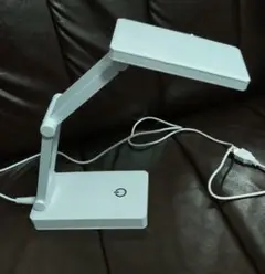 【未使用品】折りたたみ式LEDデスクライト