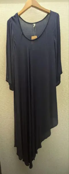アシンメトリーワンピース