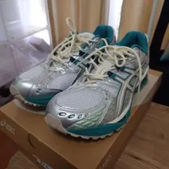 ゲルニンバス10.1 WHITE/ RAINY　RAKE　最終値下げ