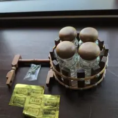 木製のスパイスボトル　新品未使用です✨