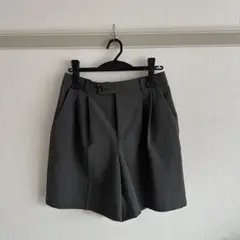 GU タック入りショートパンツ