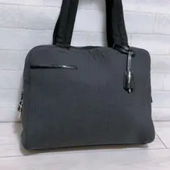 《美品》PRADA(プラダ)ハンドバッグ