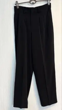UNIQLO ブラック スラックス Lサイズ　レディース