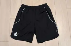 Under Armour 黒 ショートパンツ L